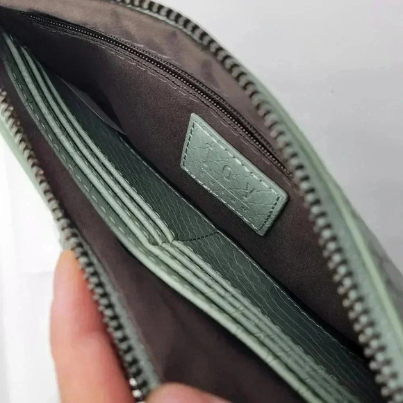 JOY Susan Crossbody Clutch Phyton Print Bag Seafoam Green Zip Pockets Rectangula - Picture 5 of 13